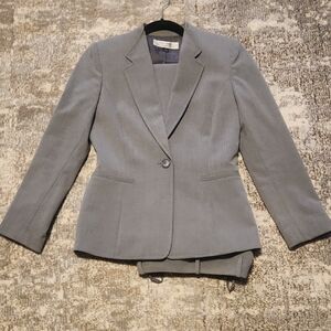 Tahari Gray Blazer